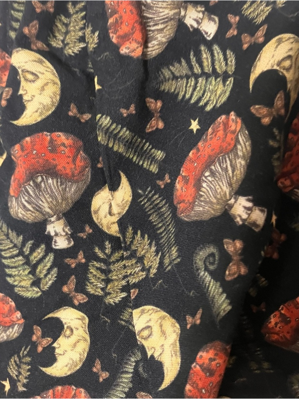 Disturbia Dreamfast Mushroom Moon Print Smocked Crop Top US 6 (UK 10) NWT - Picture 5 of 9
